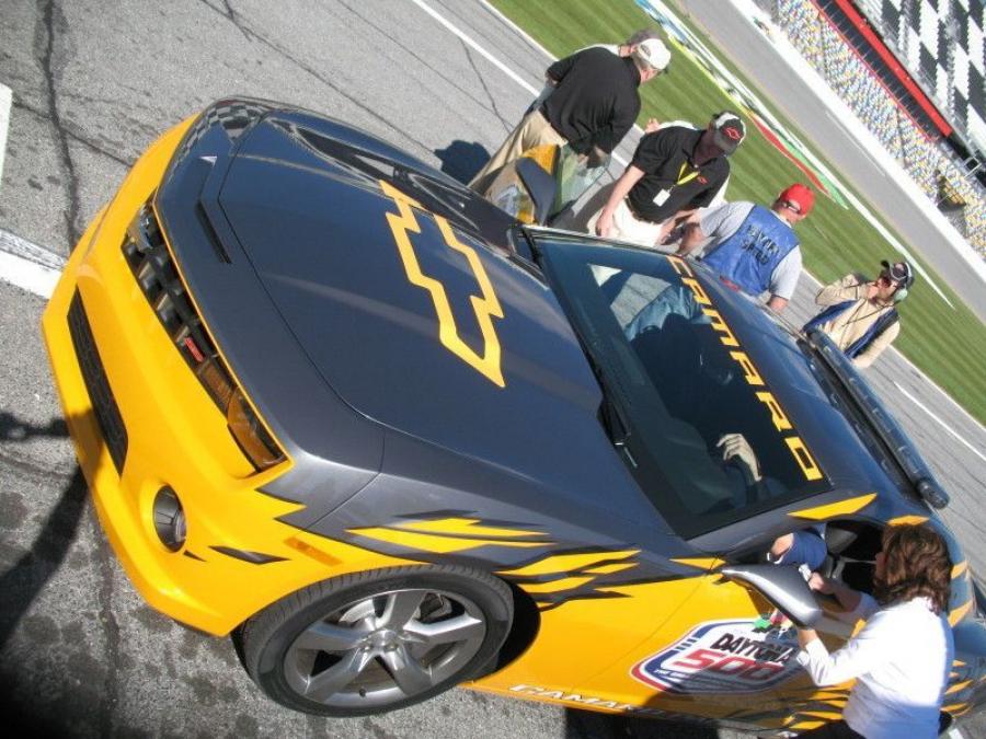  Chevrolet Camaro Daytona 500 Pace Car 2009 года  (фото 5 из 18)